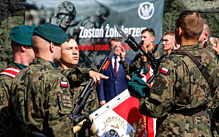 Szef MON na przysiędze żołnierzy w Olsztynie. „Wojsko uzbrajamy w nowoczesną broń”